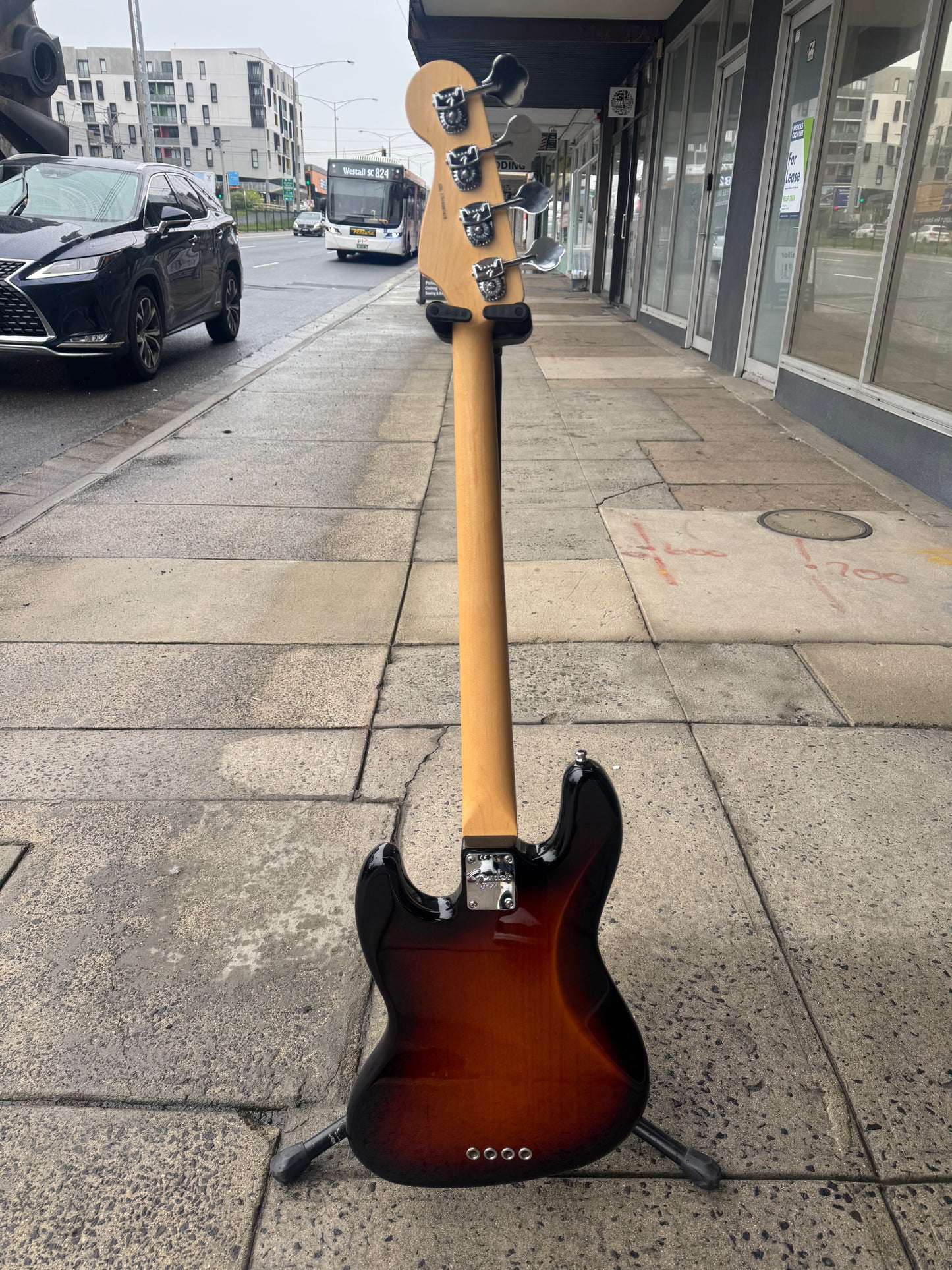 Fender AM Pro Jazz Bass Sunburst 2016 | Made in USA