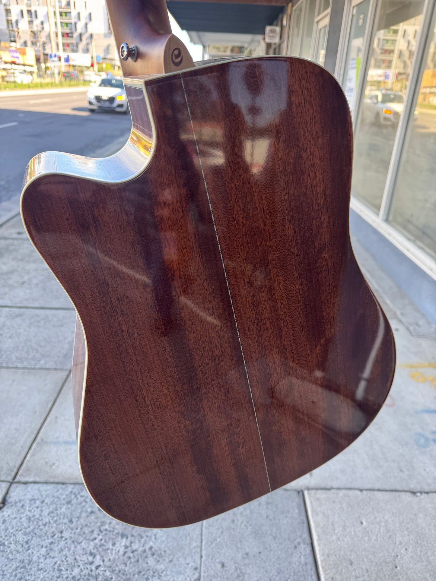 Cort MR730FX Acoustic Guitar /w Cutaway | Natural