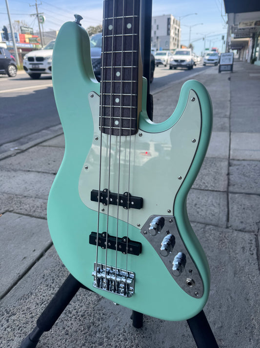 Fender Junior Collection Jazz Bass | Made in Japan