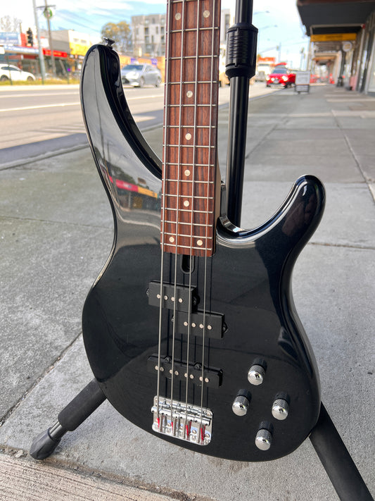 Yamaha TRBX204 4-String Electric Bass | Gloss Black