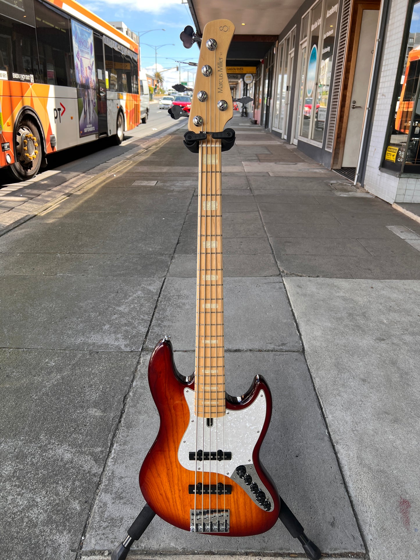 Sire V7 5-String Jazz Bass | Sunburst