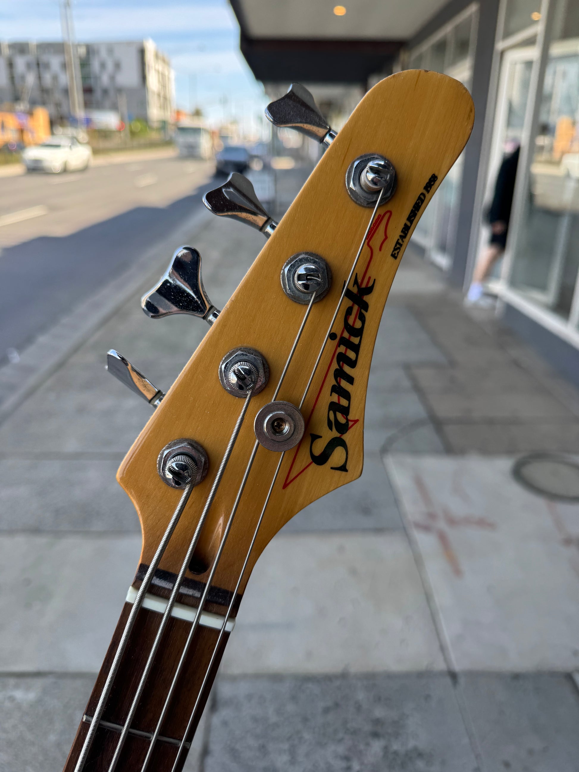 Samick 4-String P Bass | Sunburst
