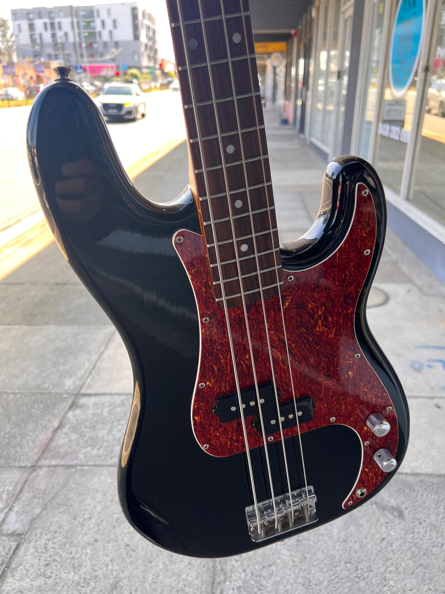 Monterey 4-String  P Bass | Black