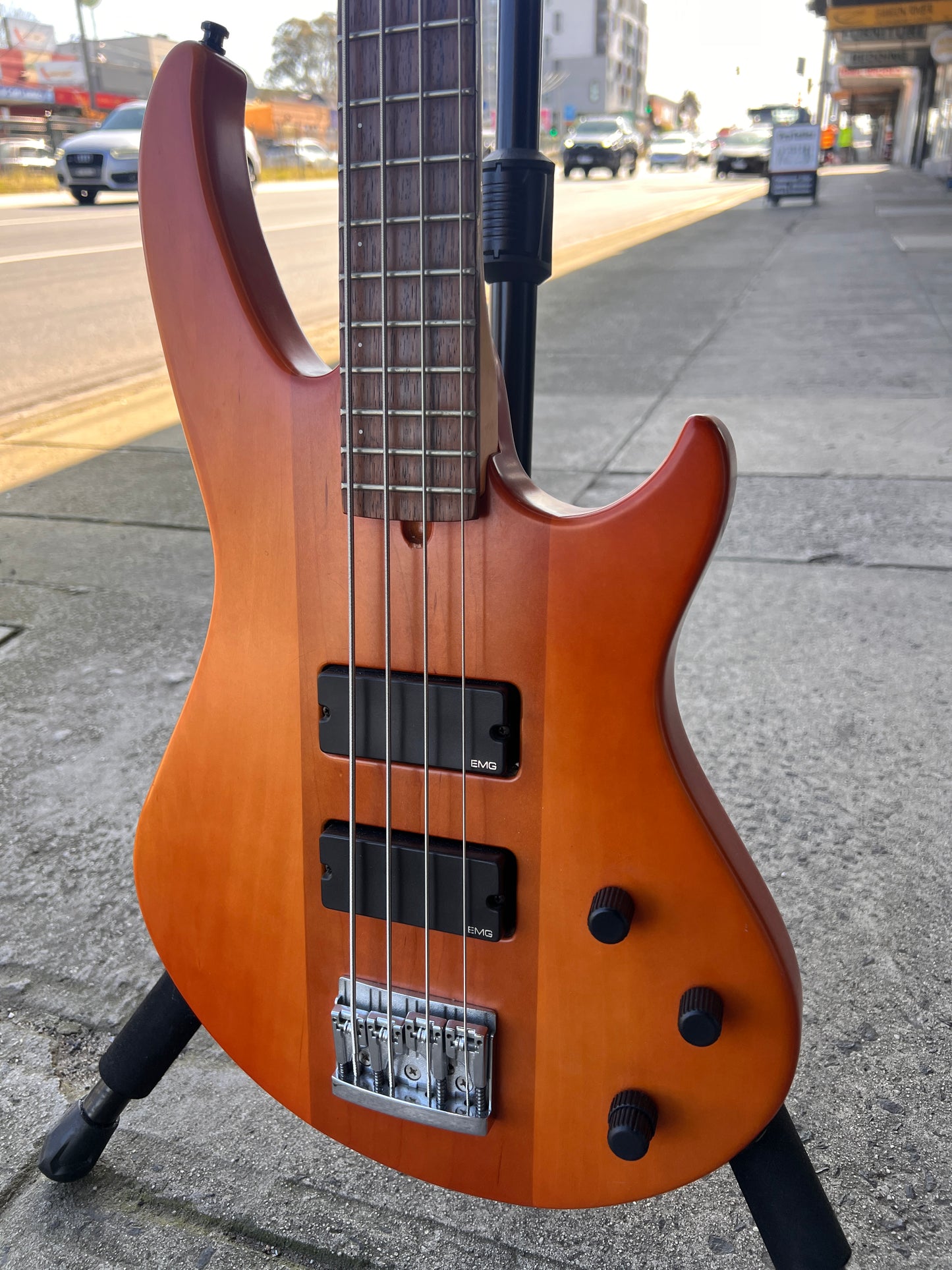 Godin BG 4-String Bass Guitar | Natural