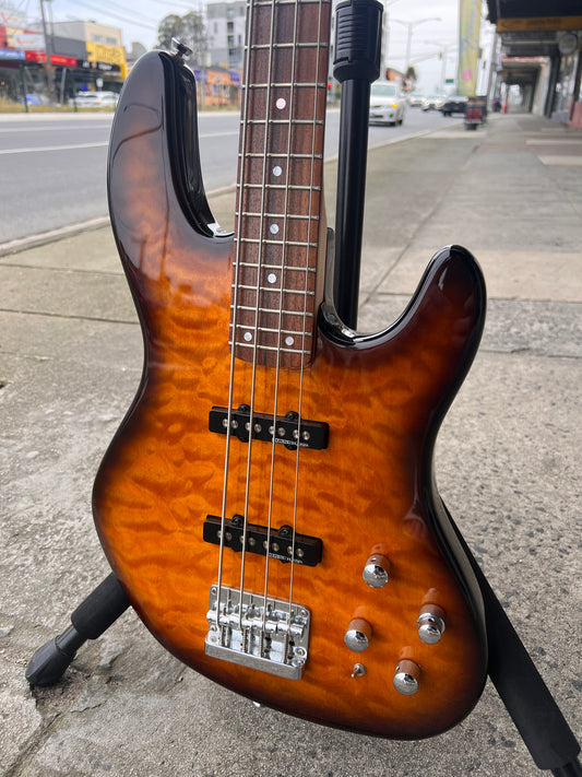 Fender MIK Jazz Bass Guitar | 24 Fret