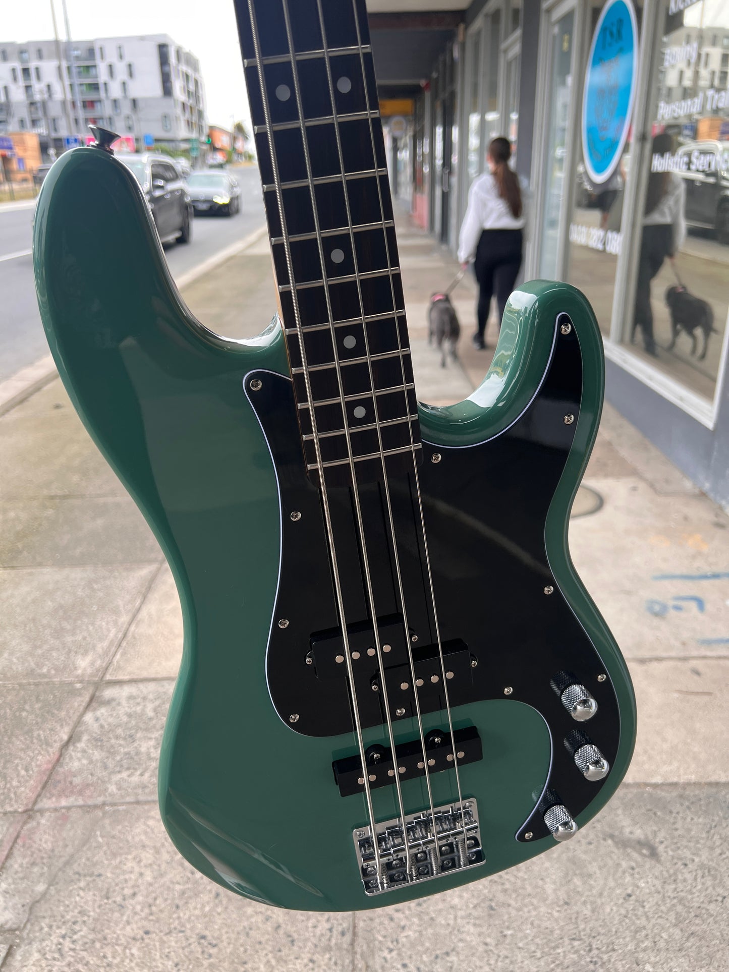 SX VTG Series 4-String PJ Bass | Vintage Green