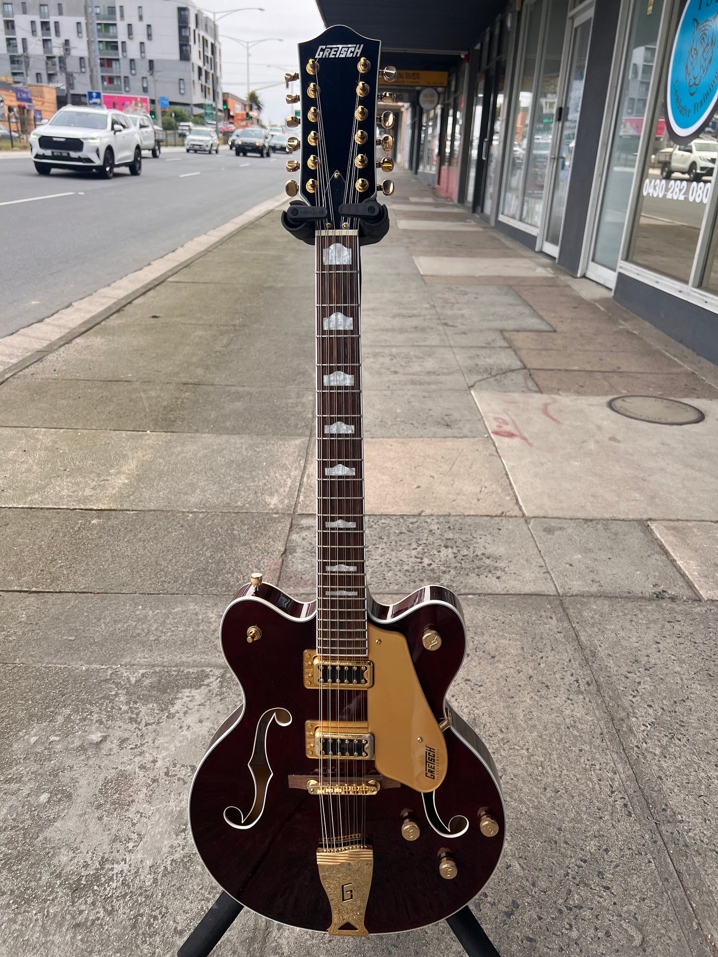 Gretsch G5422G-12 Electromatic 12-String Hollowbody Electric Guitar | Walnut Stain