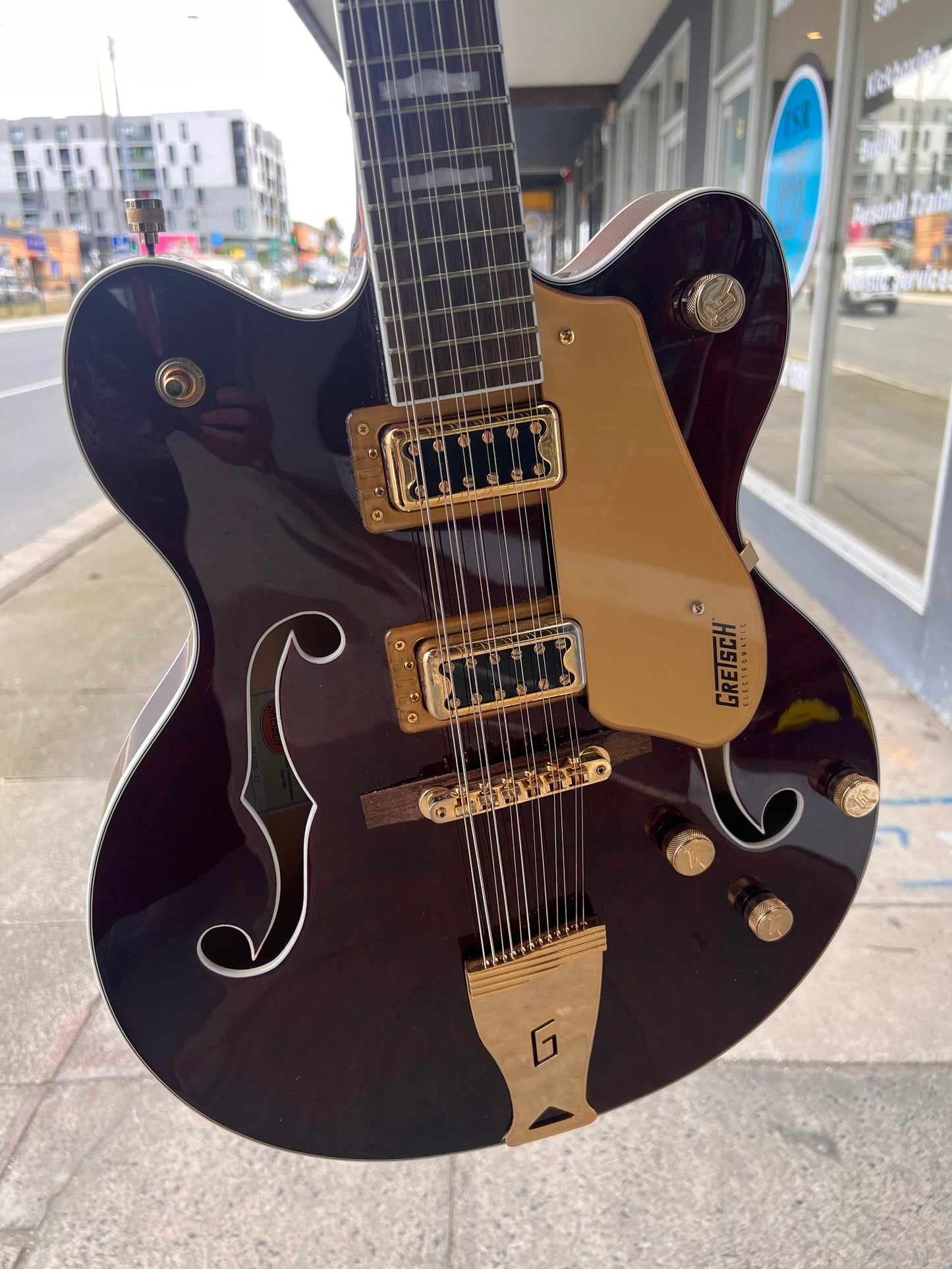 Gretsch G5422G-12 Electromatic 12-String Hollowbody Electric Guitar | Walnut Stain