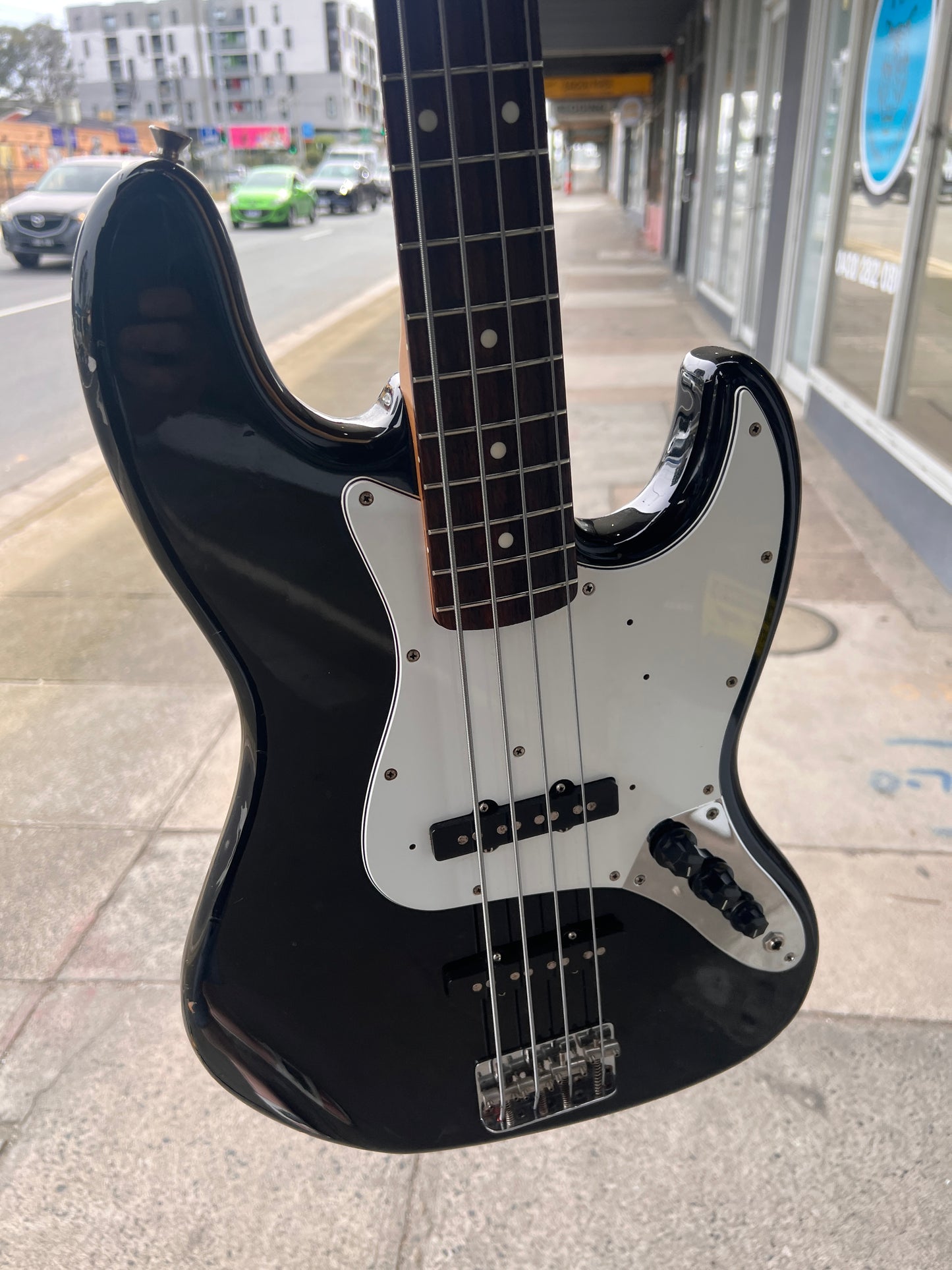 Fender MIJ Jazz Bass | Black