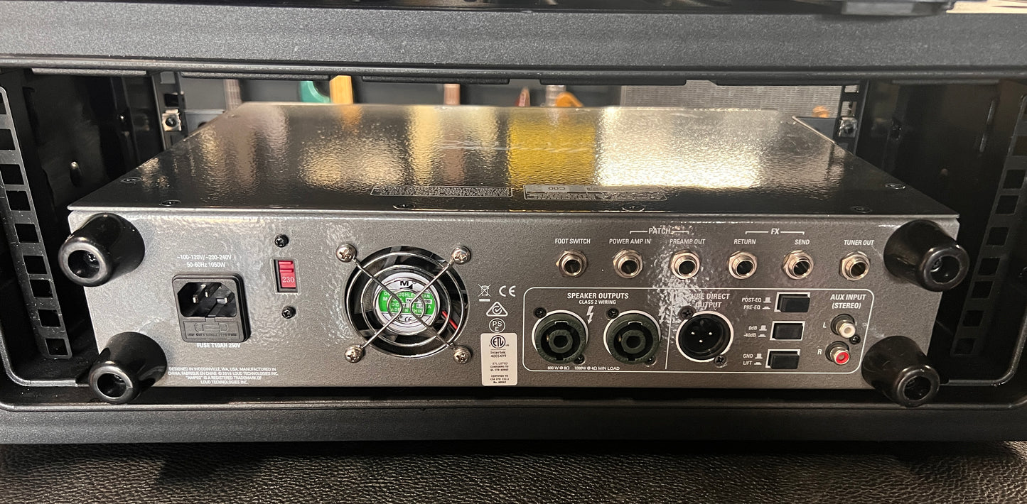 Ampeg SVT-7 Pro Bass Amplifier