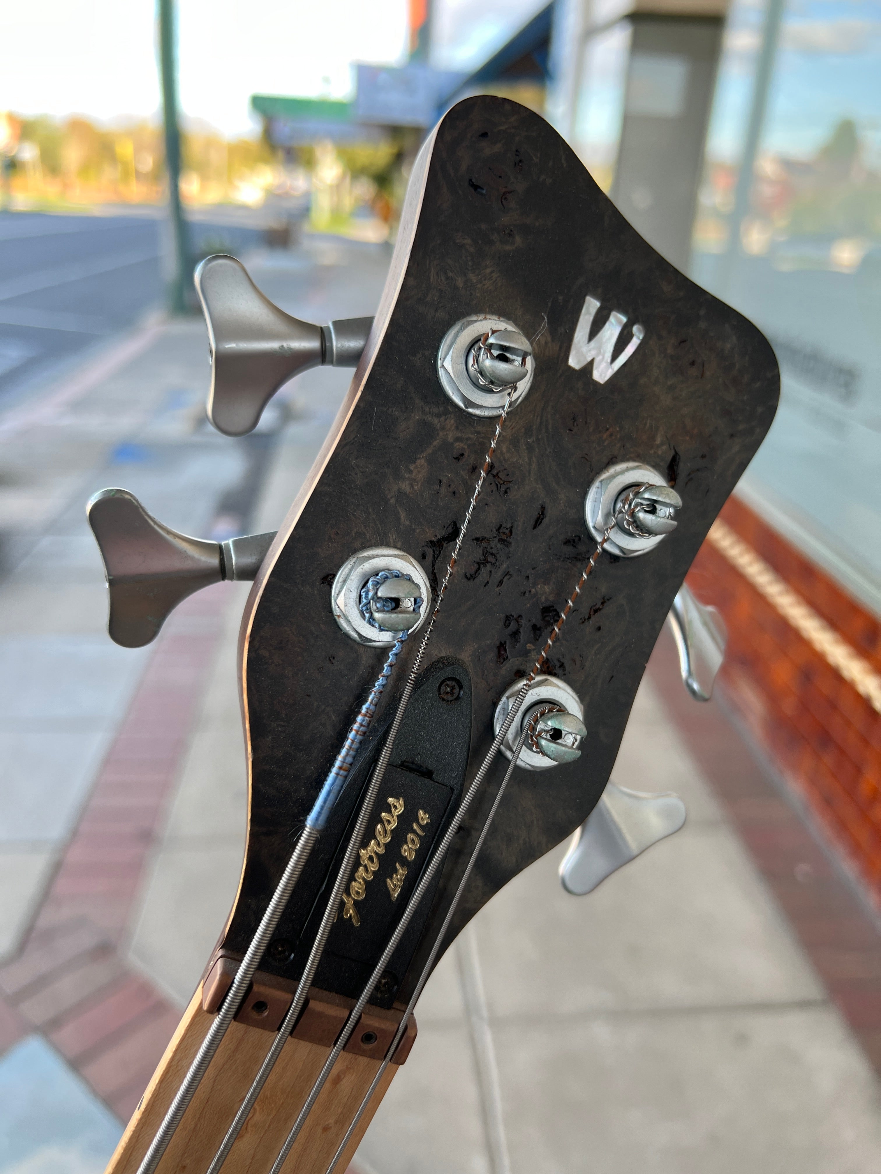 Warwick deals jazz bass