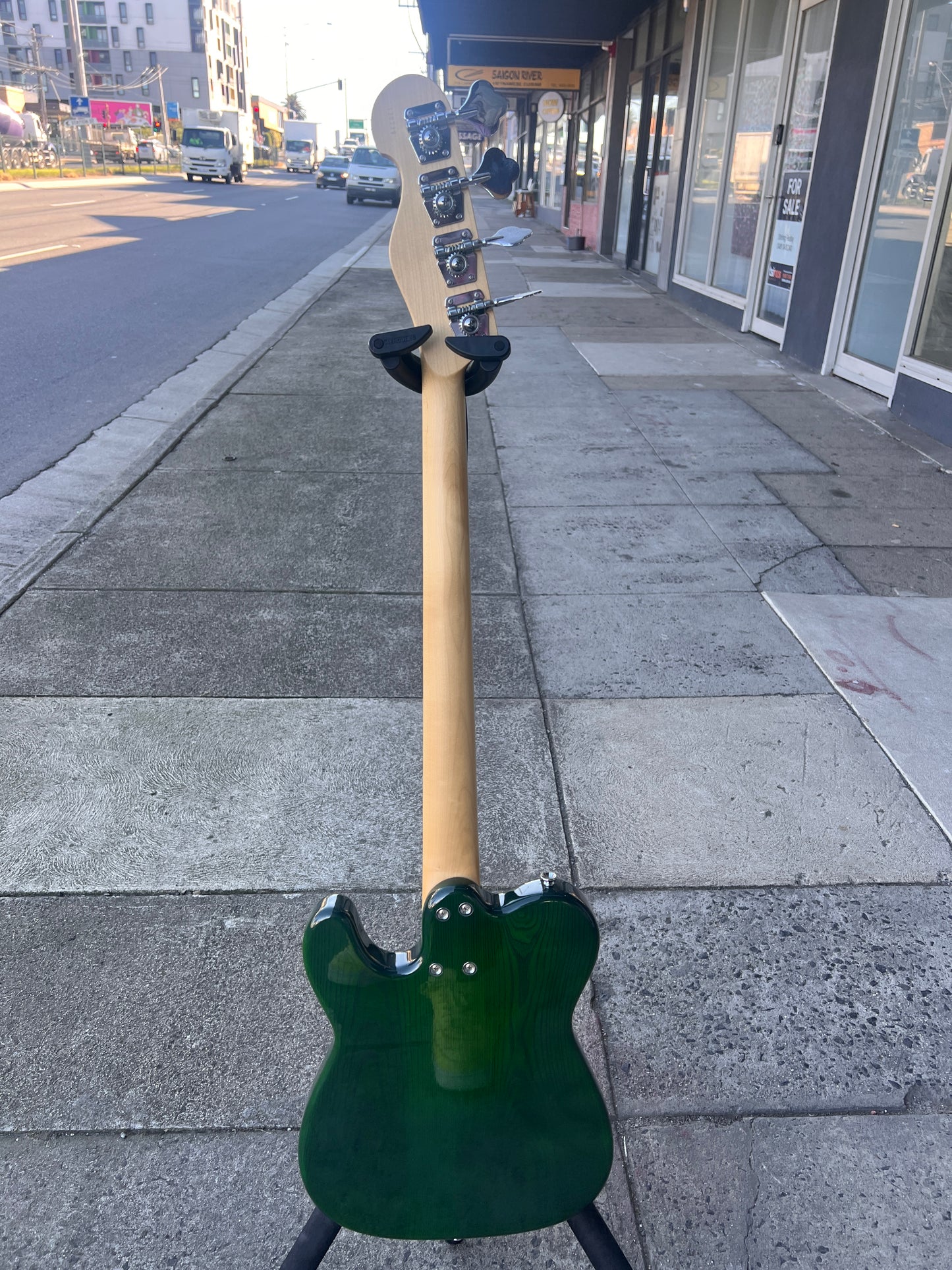 Maruszczyk Mr.Tee 4-string Electric Bass | Green