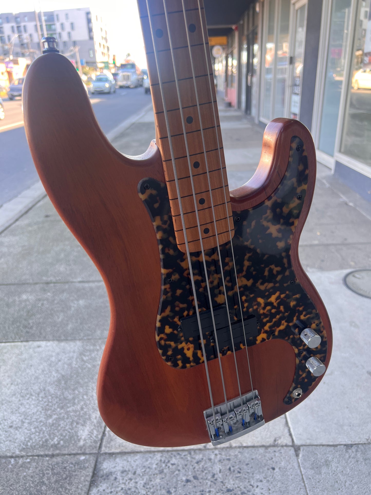Parts P Bass Warmoth Fretless 4-String | Natural
