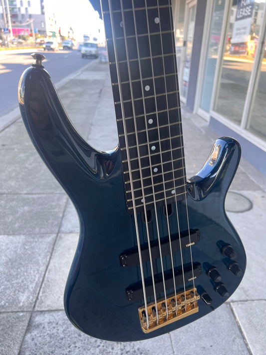 Yamaha TRB P2 Neck thru 6-string | Trans Blue