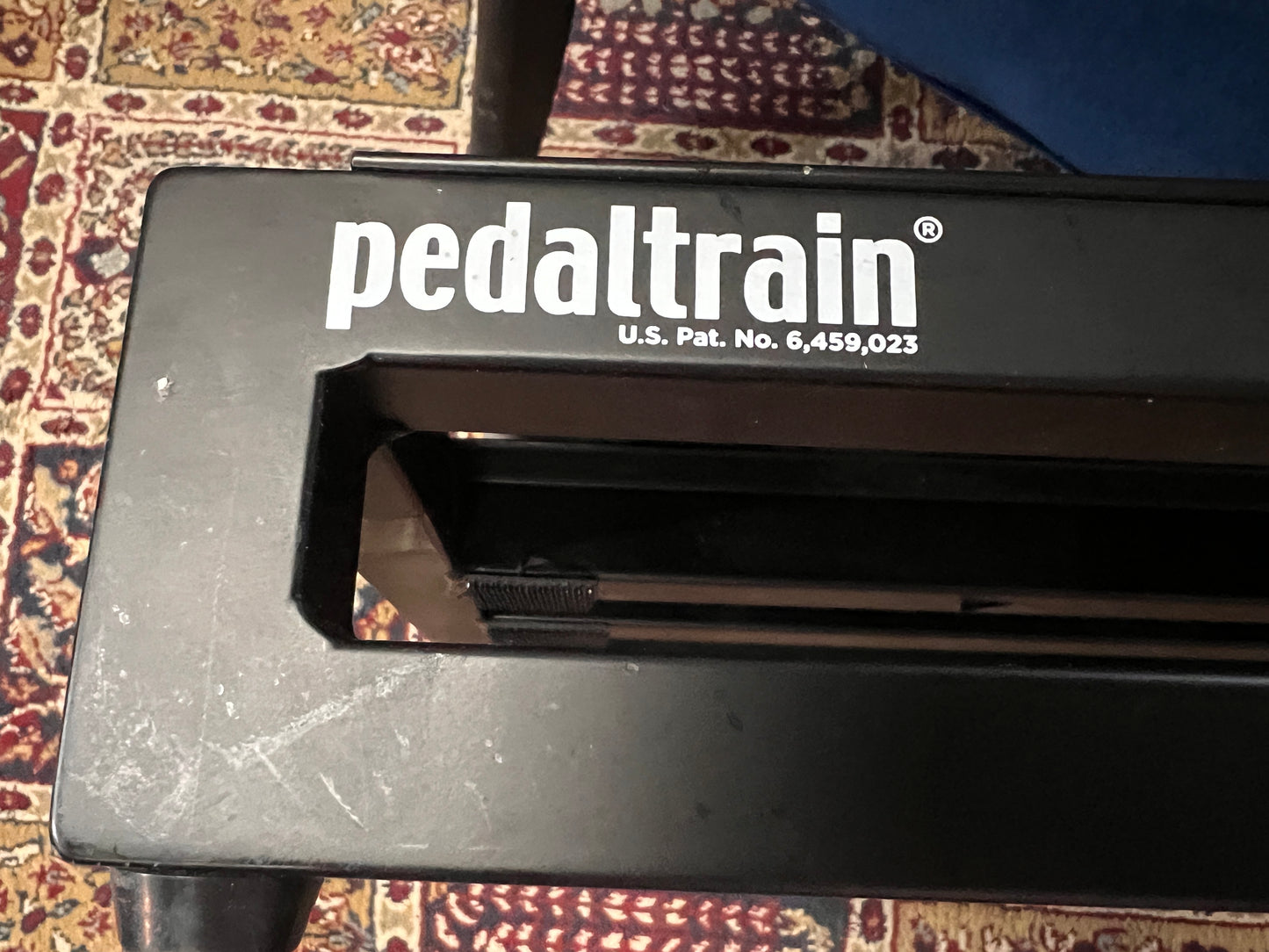 Pedaltrain Classic Pro Pedal Board w/Dual lock and Soft Case