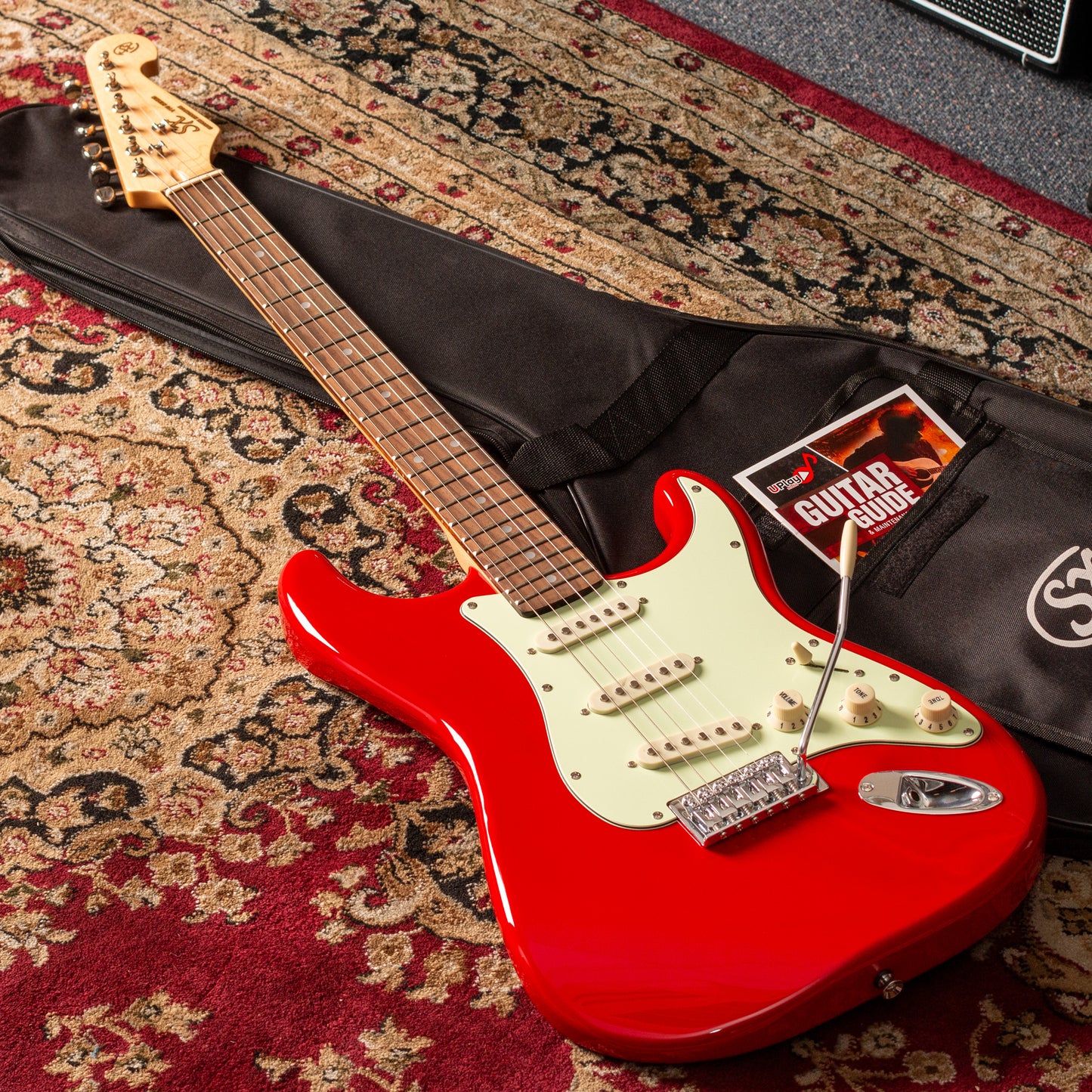 SX VES62FR Vintage Style Electric Guitar | Fiesta Red