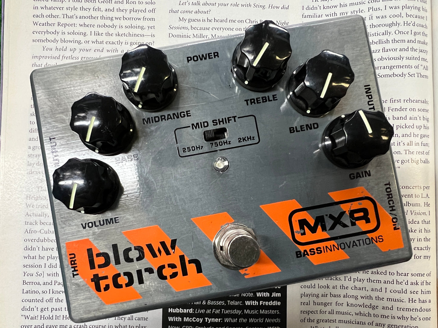 MXR M-181 Blow Torch Bass Distortion
