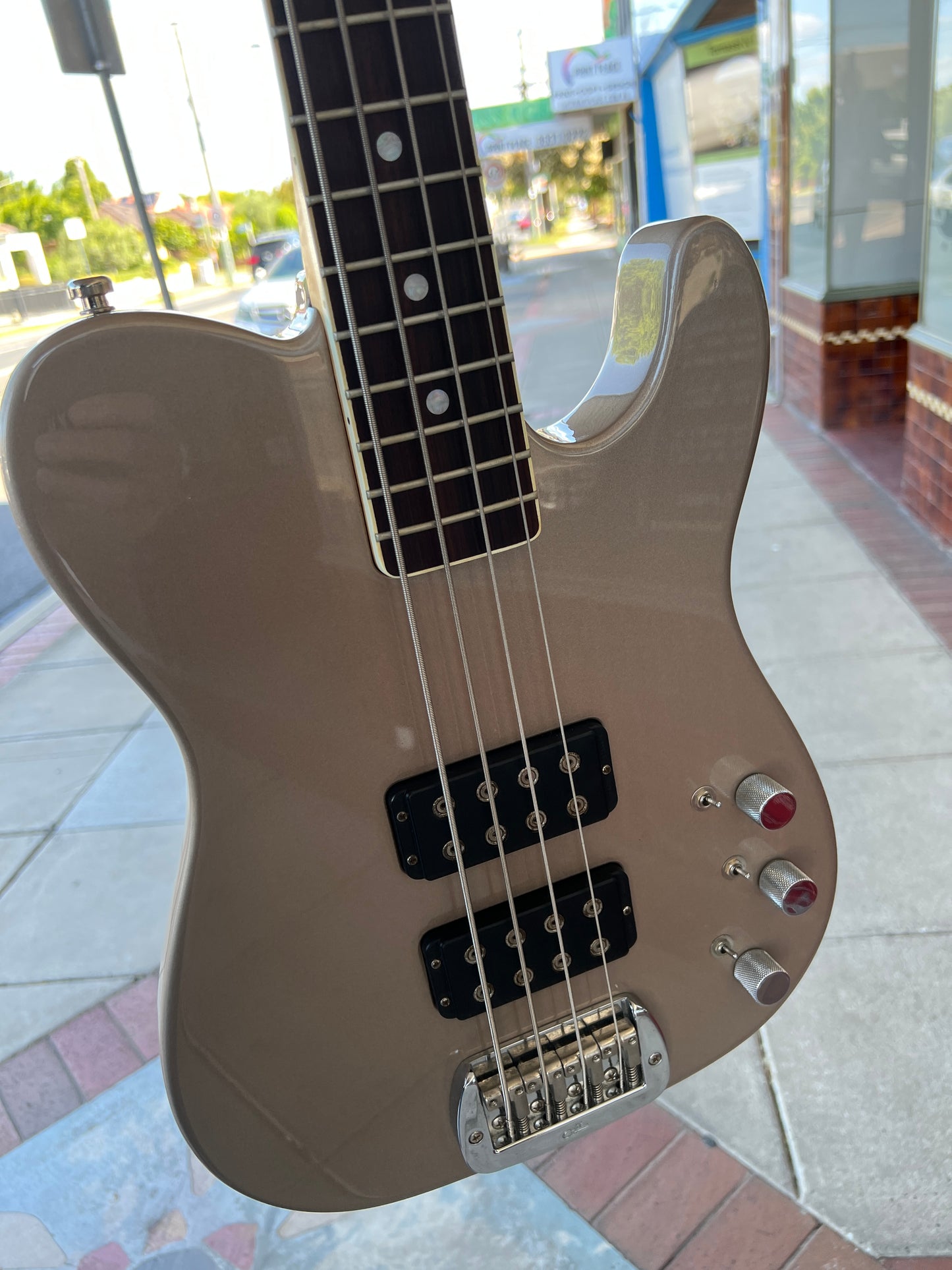 G&L ASAT Electric Bass | Made in USA | Custom Shop
