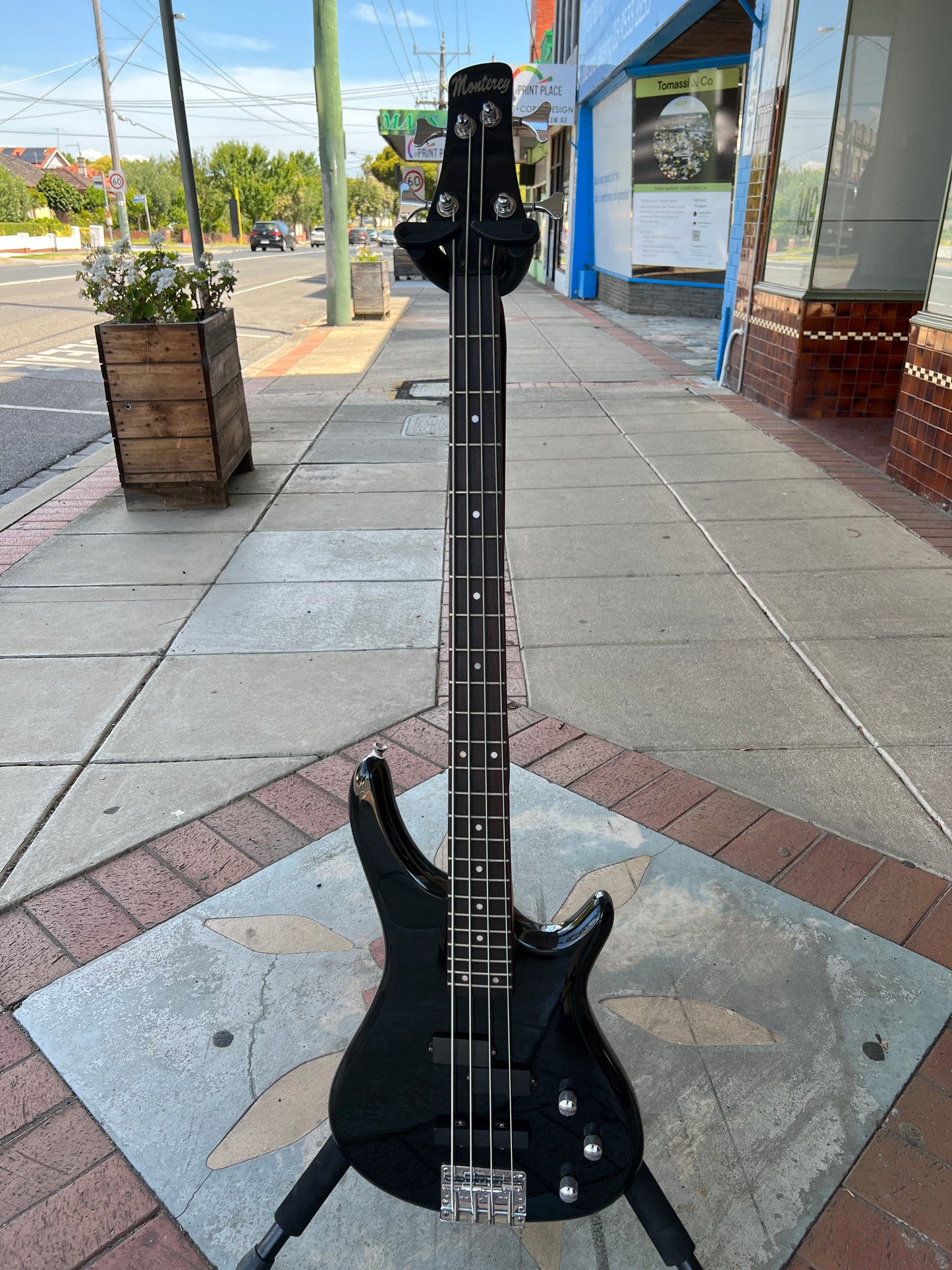 Monterey 4-String PJ Bass | Black