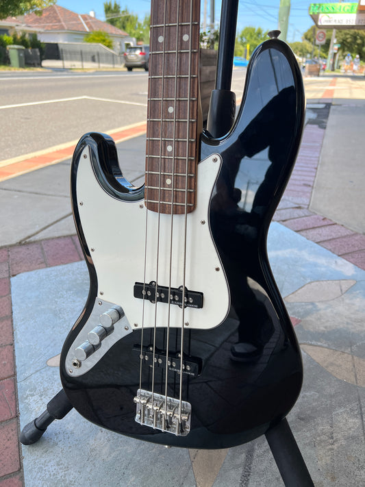 Fender MIM Jazz Bass 2001 model | Left-Handed
