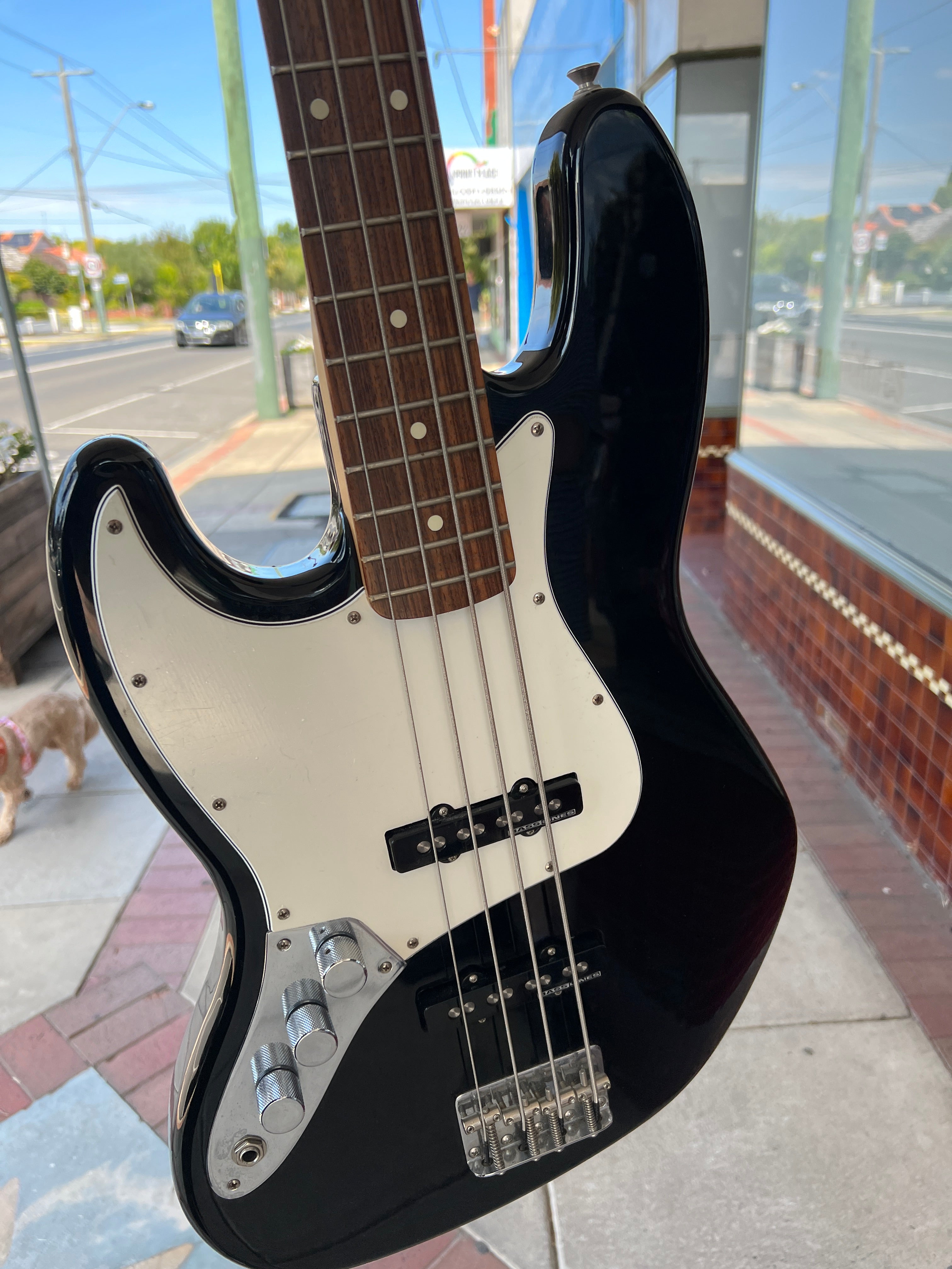 Fender MIM Jazz Bass 2001 model | Left-Handed