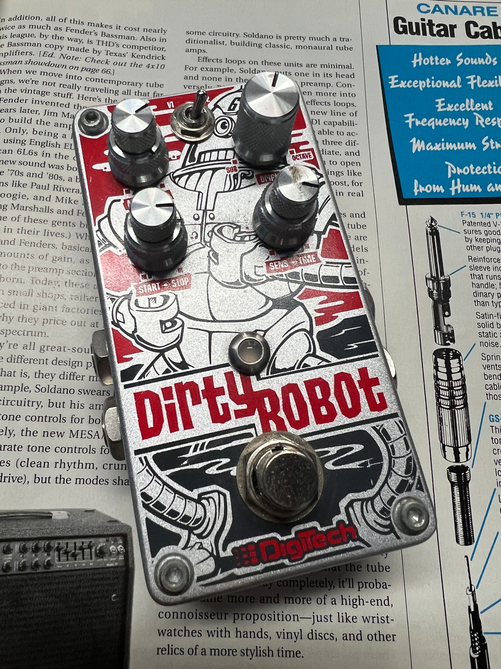 Digitech Dirty Robot Stereo Mini-Synth Pedal