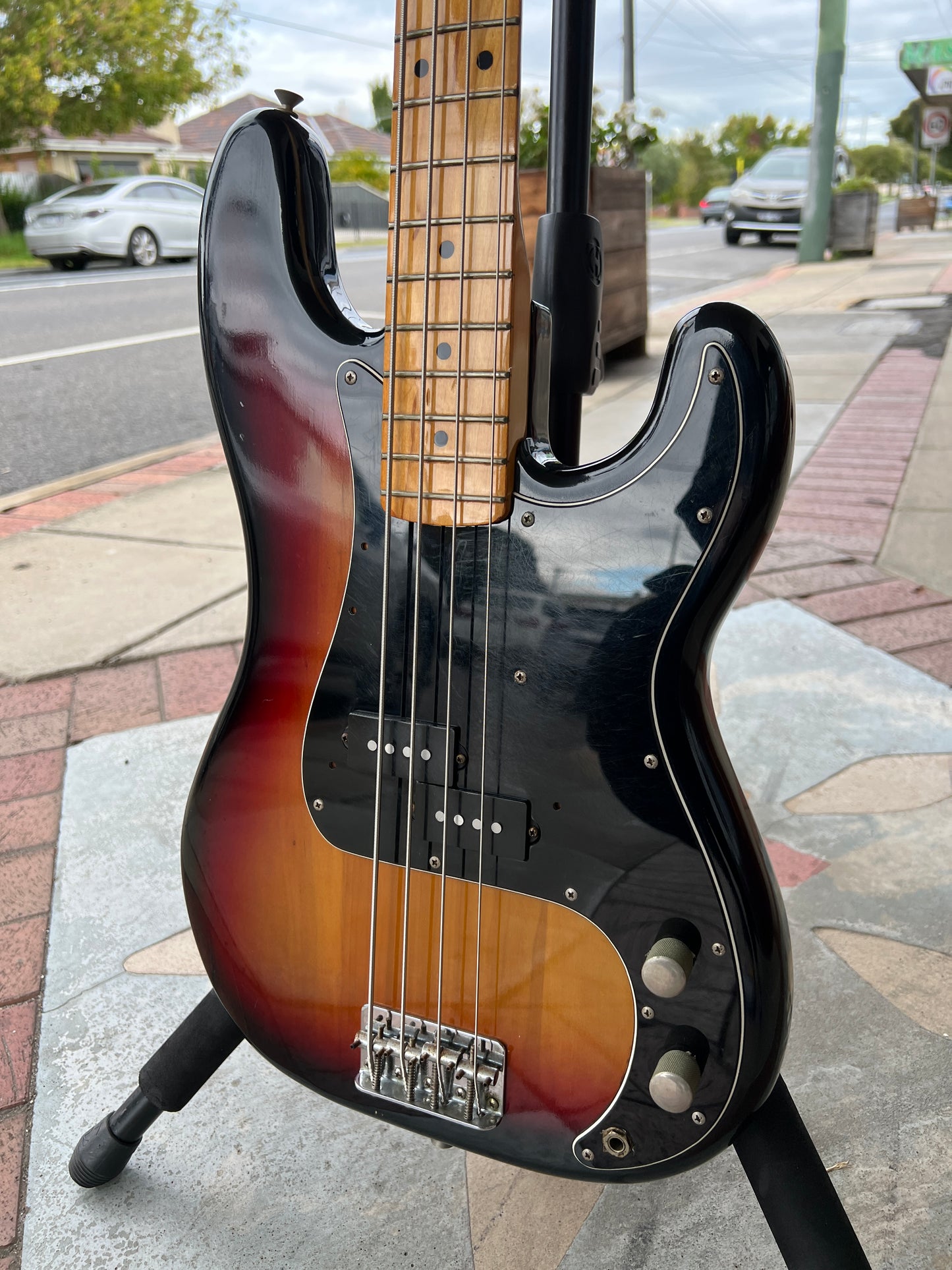 Tokai PB40 Hard Puncher 4-String Electric Bass | Sunburst