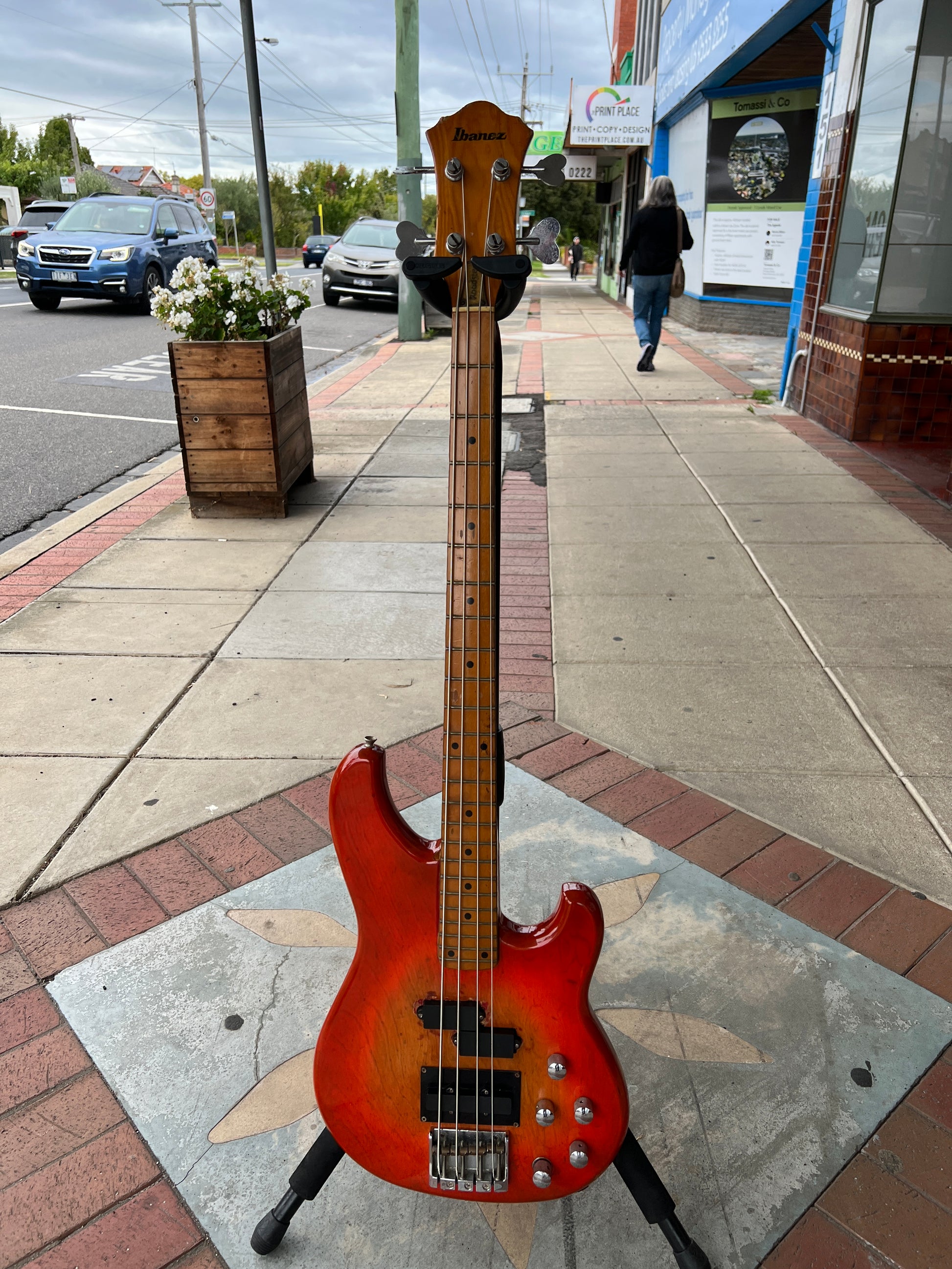 Ibanez Roadster 4-String Electric Bass | Orange Burst