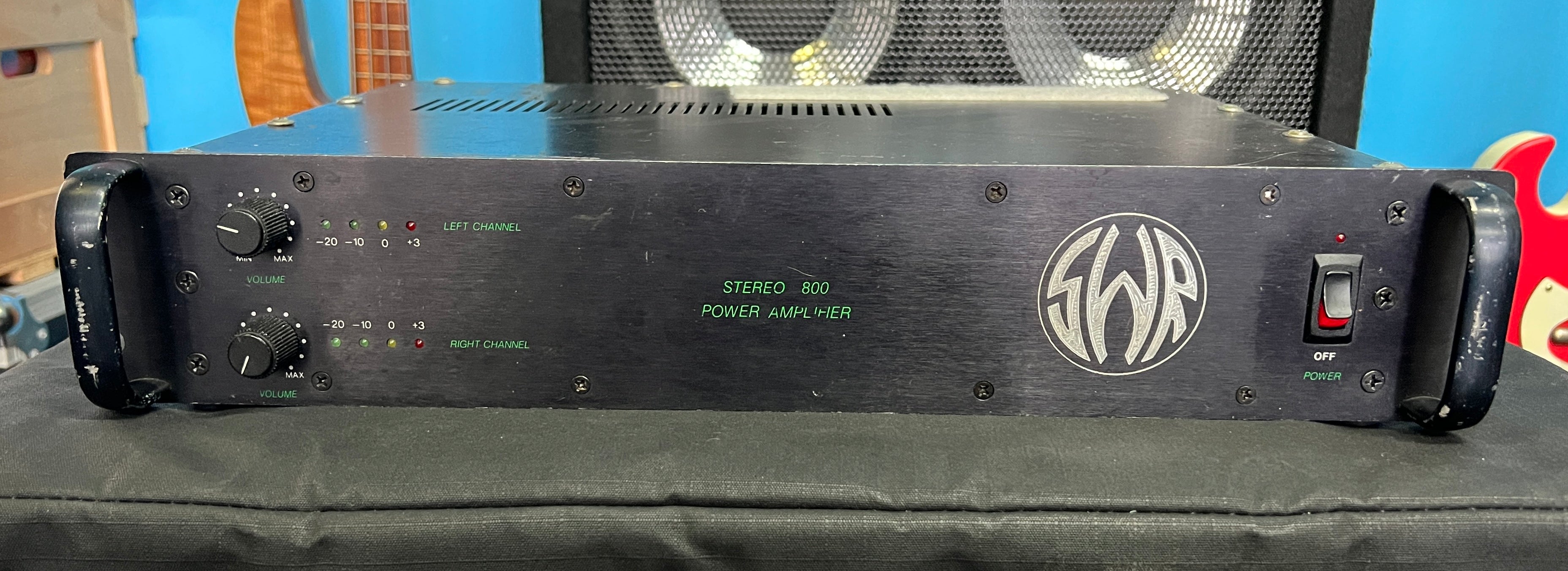 SWR Stereo 800 Bass Power Amp